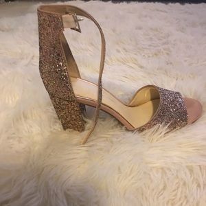 Jessica Simpson Stefina block heel